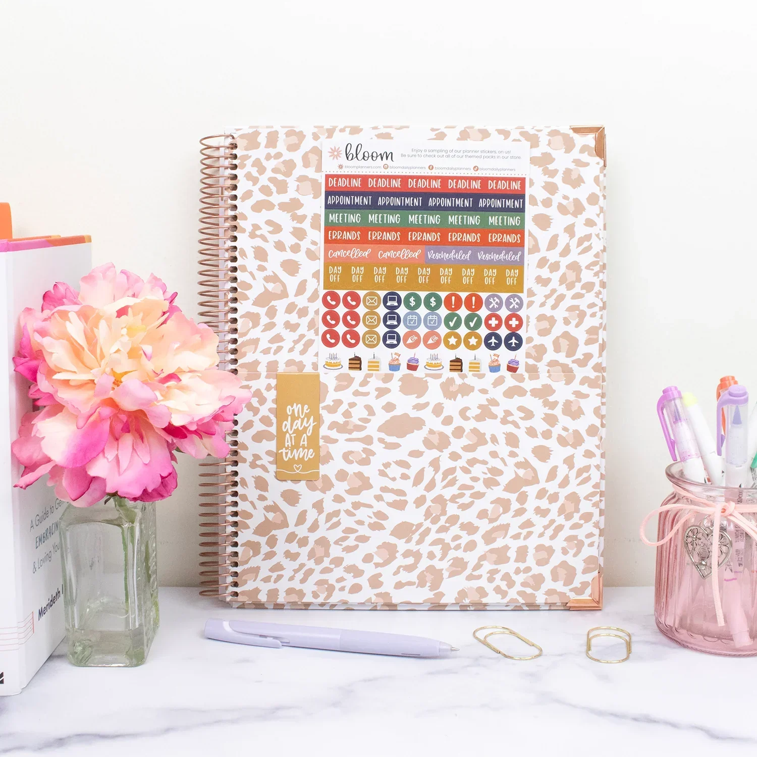 2026–27 Hard Cover Planner, 8.5" x 11" | Tan Leopard - Image 10
