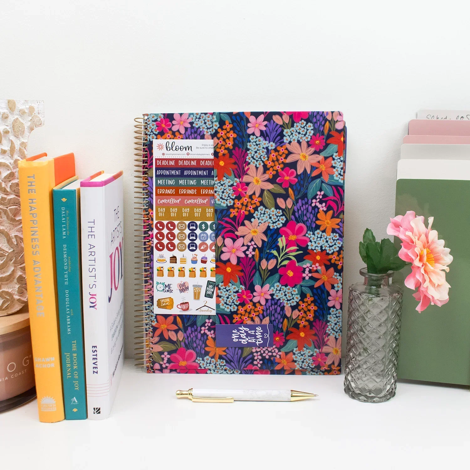 2026–27 Soft Cover Planner, 8.5" x 11" | Floral Fiesta - Image 8