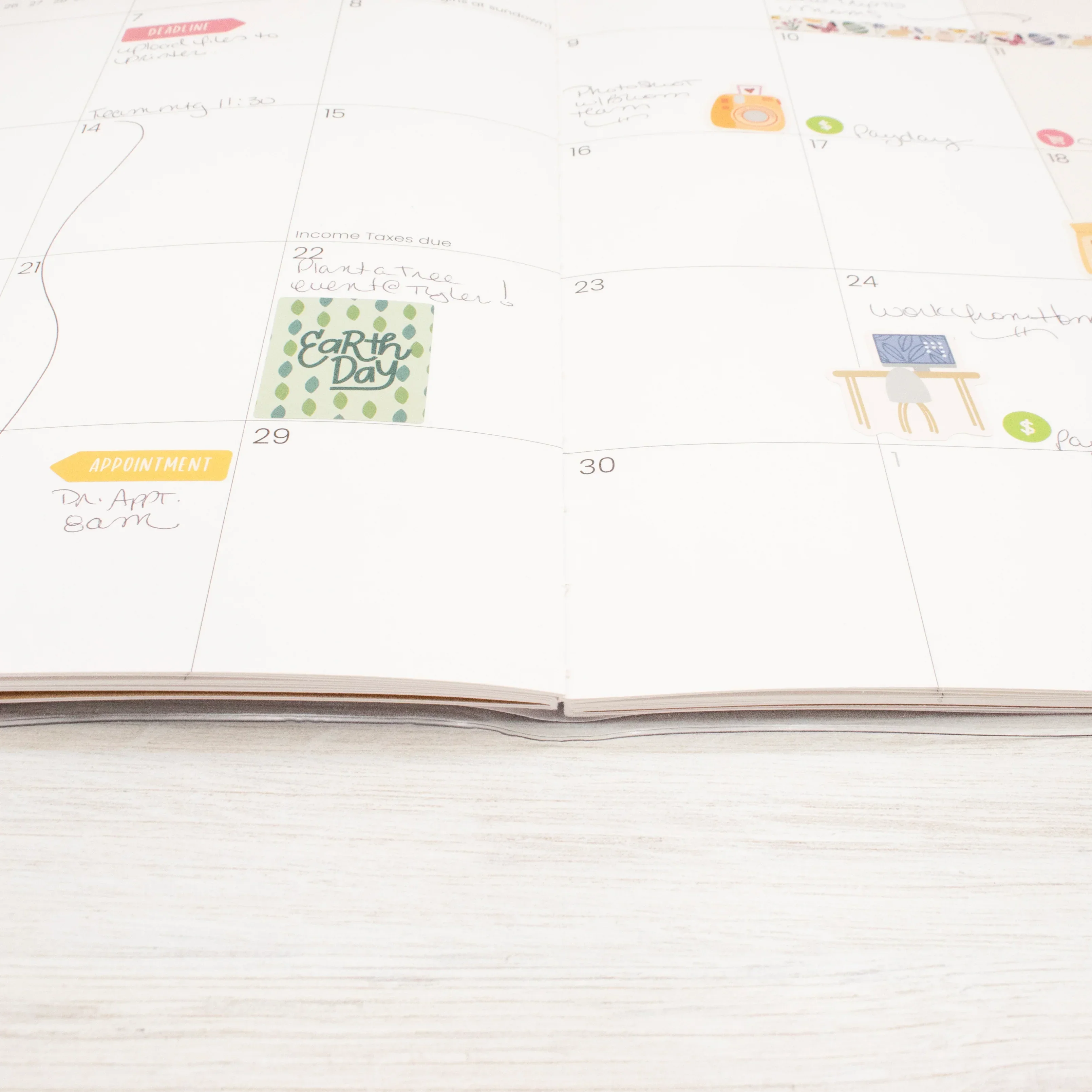2026 Monthly Planner, 9" x 12", Gold Floral Stamp - Image 17