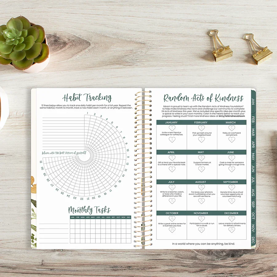 2026 Soft Cover Planner, 5.5" x 8.25", Beige Bouquet - Image 15