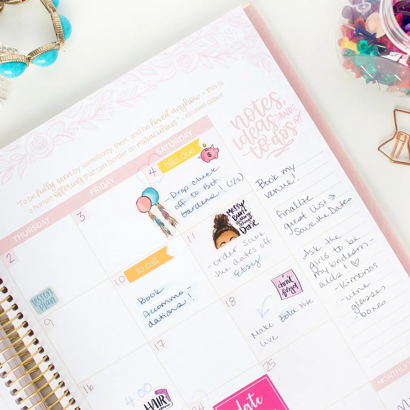 Wedding Planner & Calendar, Gold Scallops - Image 17